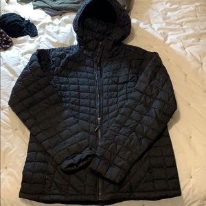 Women’s Northface Jacket Thermoball